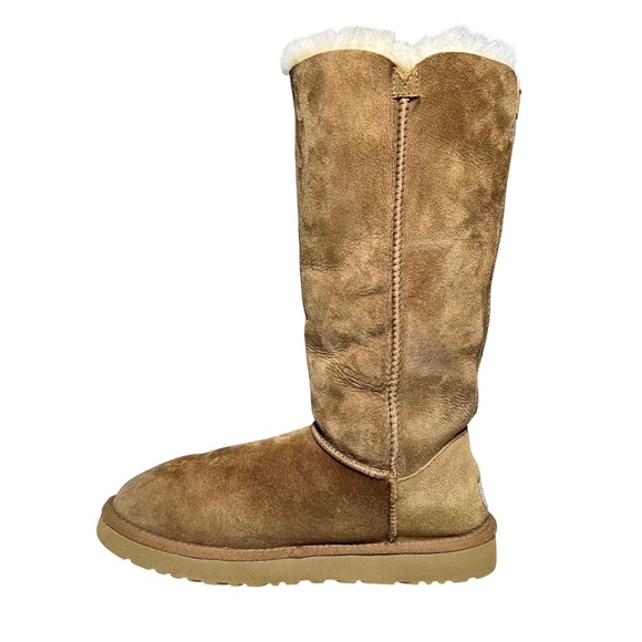 UGG Bailey Button Triplet II Chestnut Tan Brown Shearling Boots Women's Size 10 - Picture 5 of 13
